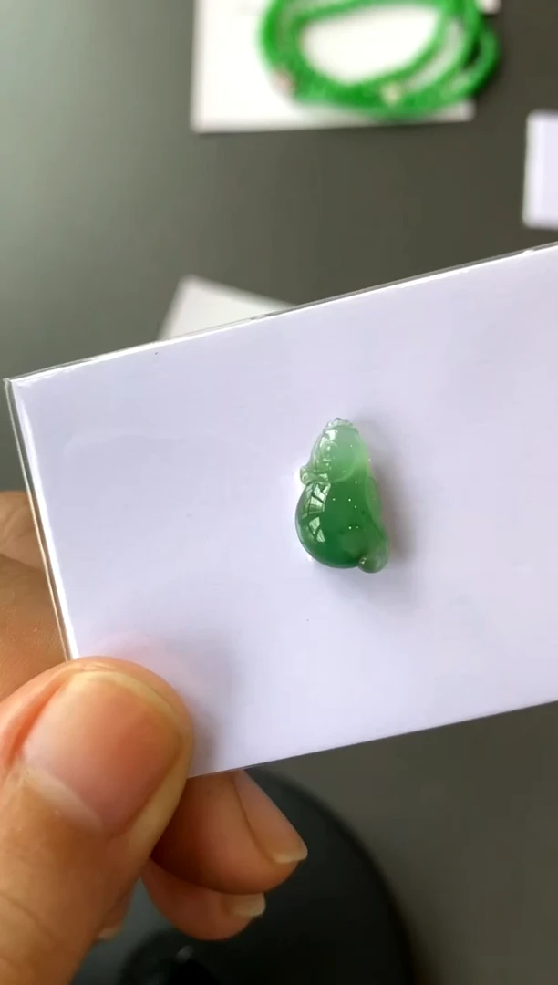 【闪购商品】定制翡翠未镶嵌挂件