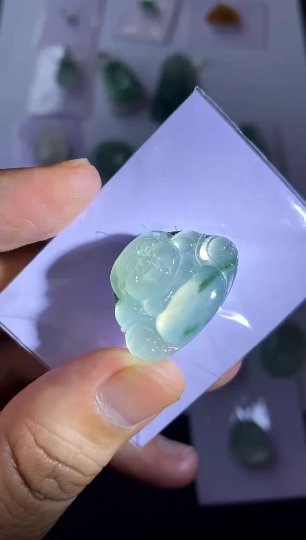 【闪购商品】定制翡翠未镶嵌佛公