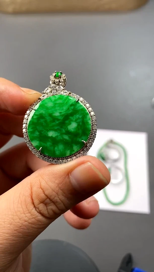 【闪购商品】翡翠颈饰银S925镶嵌买断价