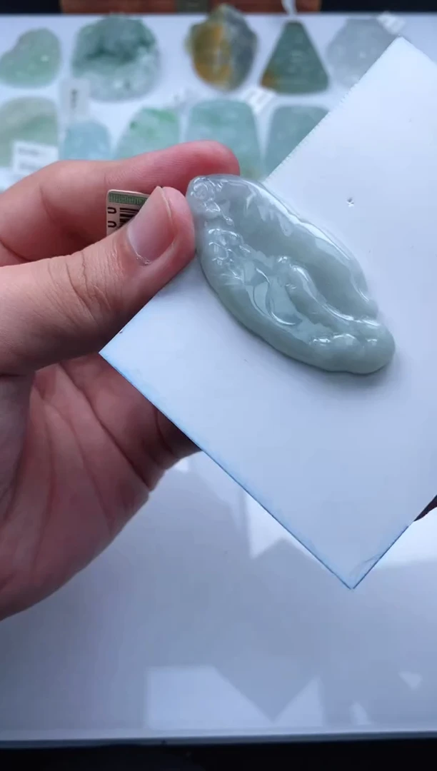 【闪购商品】翡翠吊坠(不含链)未镶嵌420