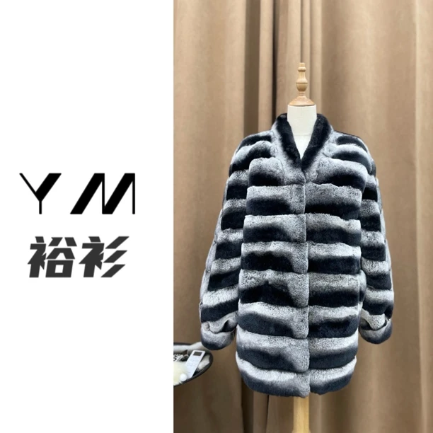 【奢香夫人】小V阔版 衣长75cm 中长款时尚洋气獭兔外套