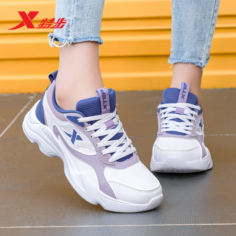 特步女鞋运动鞋女冬季皮面防水学生老爹鞋软底鞋子休闲鞋跑步鞋女