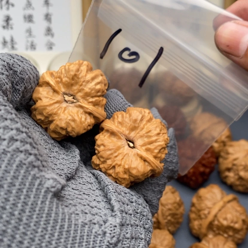 【闪购商品】文玩核桃吊坠375573375573735