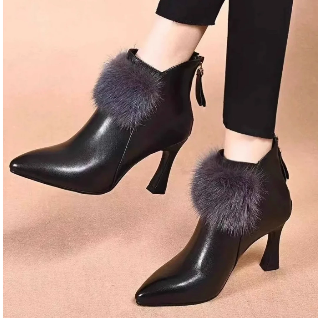 品牌细跟短靴女2025新款毛毛软底尖头加绒时尚仙女高跟百搭棉靴子