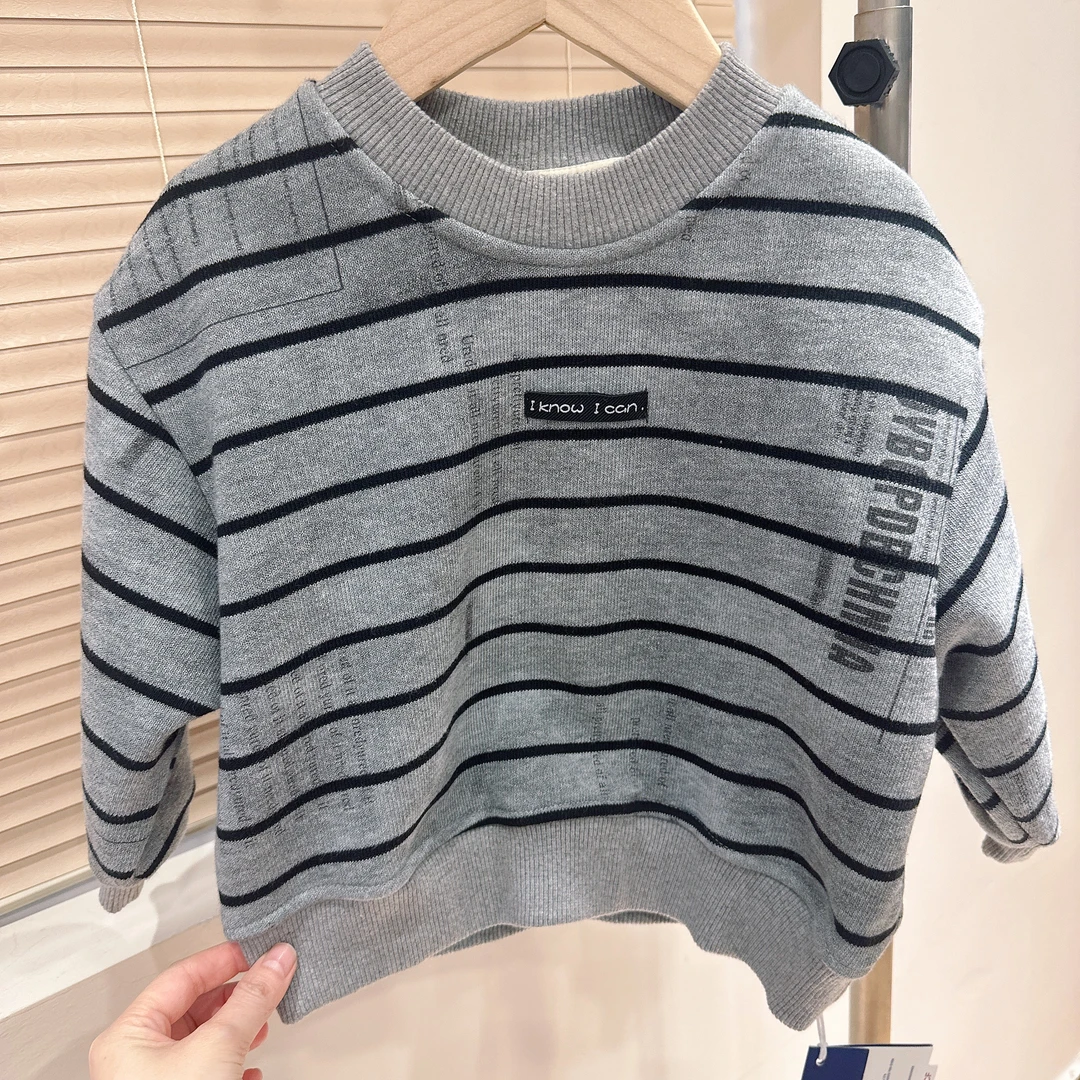 R2-9。5888橘子冬款一体绒男童时尚休闲条纹卫衣