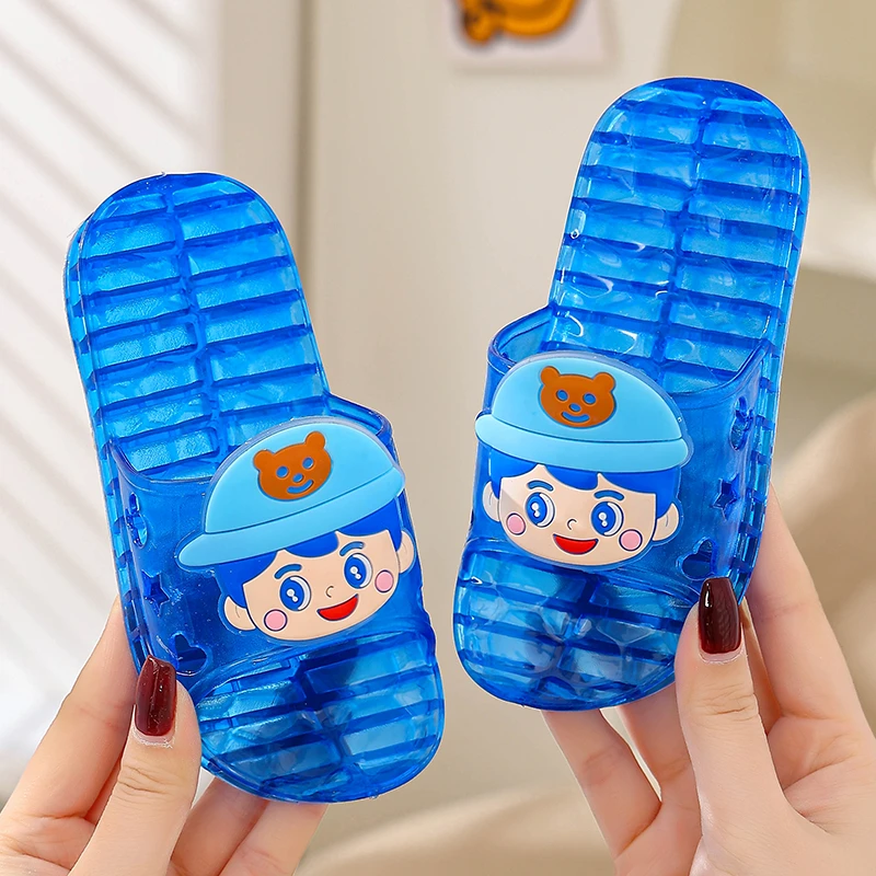 2024新款夏季儿童拖鞋果冻外穿女童浴室卡通可爱洗澡男童可外穿