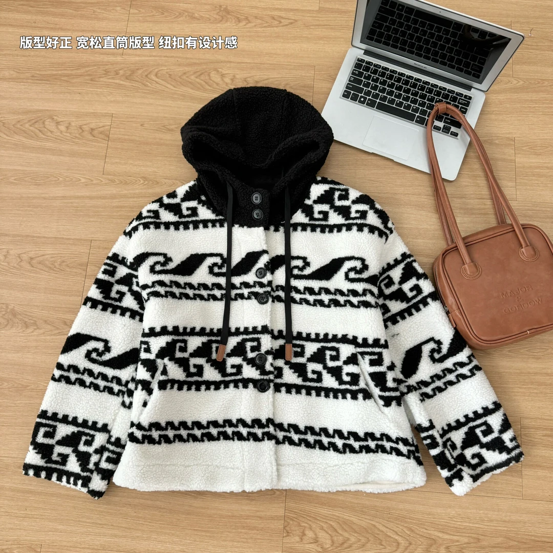 2025年秋冬季新款韩穿搭套装女设计感气质甜美时尚条纹毛衣外套潮