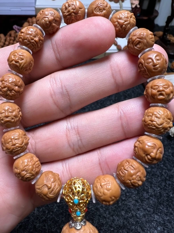 318核雕-猴头四面罗汉手串