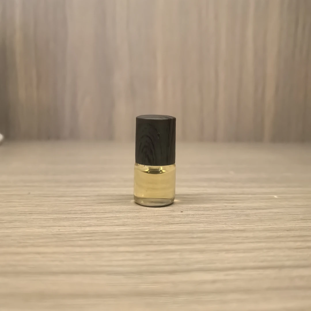 沉香顶峰香阁藏品推荐沉香水3瓶