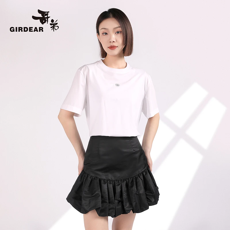 GIRDEAR/哥弟太阳花印花白色短袖T恤休闲百搭宽松上衣女夏1300901