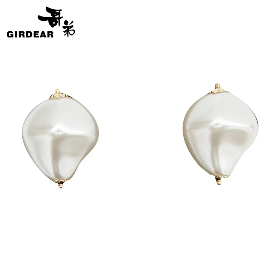 GIRDEAR/哥弟 合金耳饰 新巴洛克玻璃珠耳饰1900453-9X72871-011