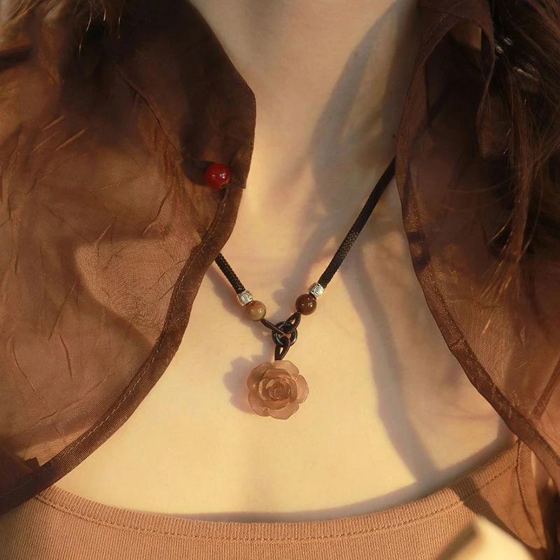 非金属项链 山茶花吊坠项链小众设计高级感锁骨链新中式编织项链