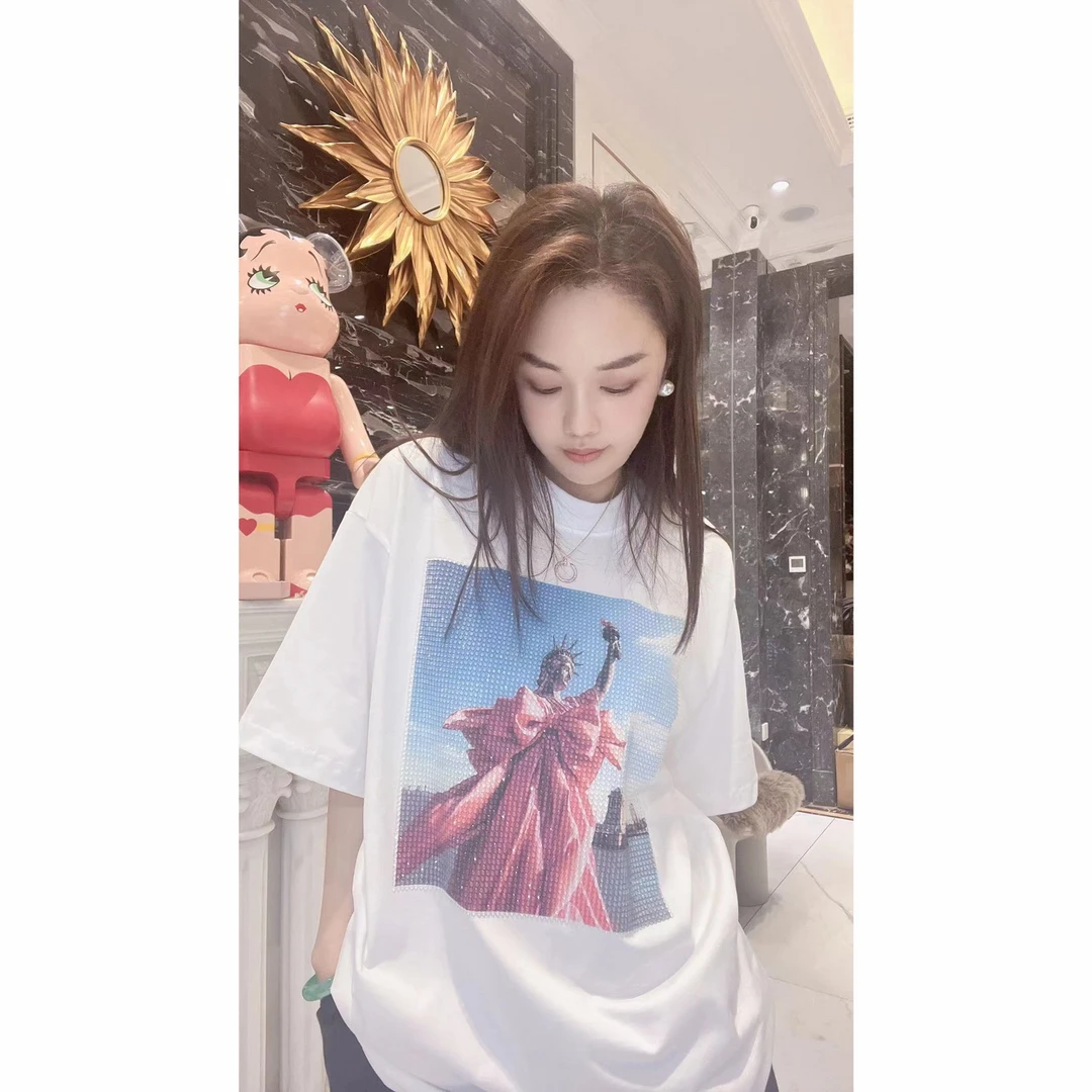 大版150百搭小众个性ins设计感休闲2025夏季宽松圆领白色