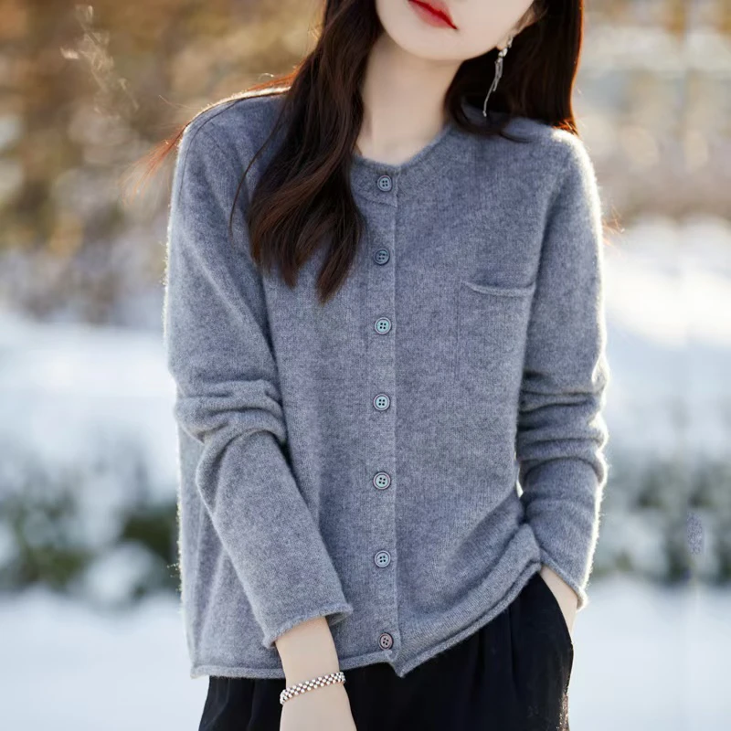 女士带兜卷边开衫