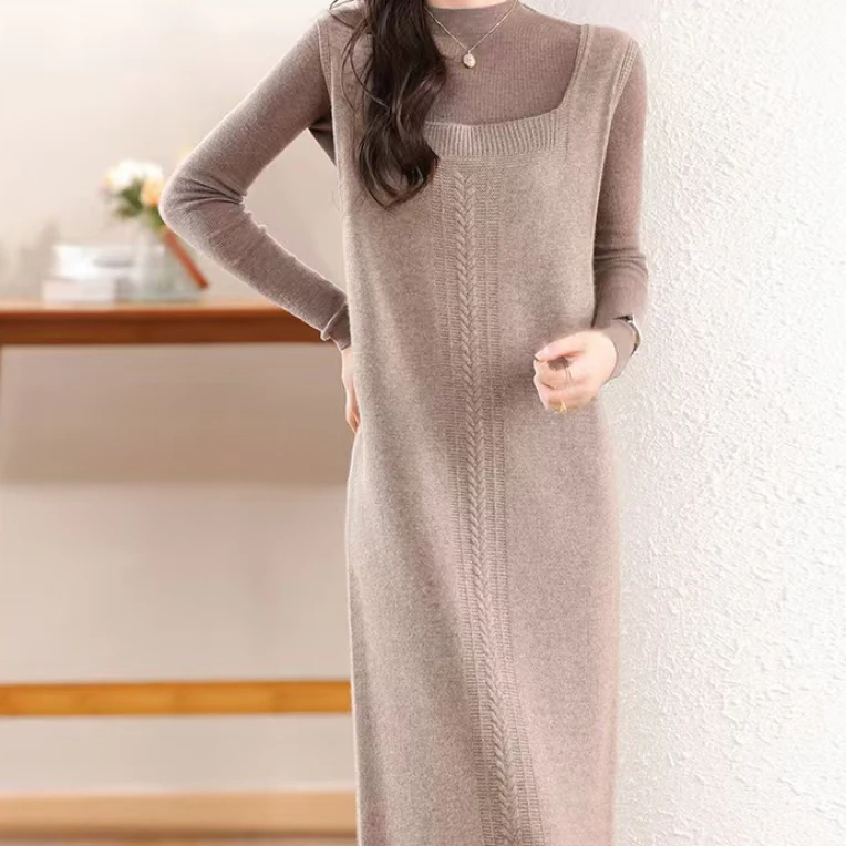 长款羊毛衫方领马甲麻花显瘦无袖背心吊带裙女