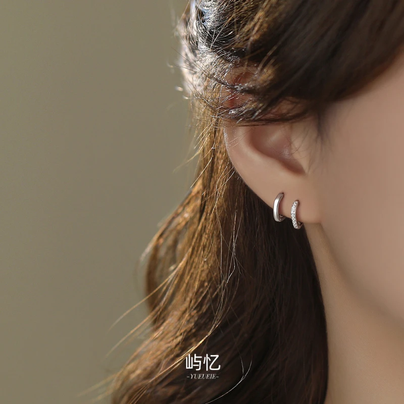 925银耳饰 纯银菱形耳环女简约百搭气质不对称镶钻耳圈免摘不过敏