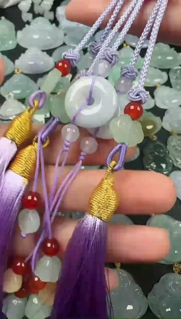 【闪购商品】翡翠颈饰未镶嵌多样性发其一