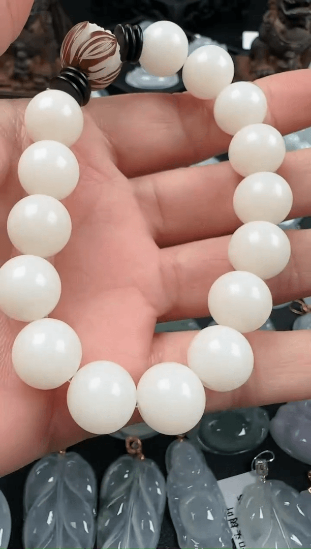 【闪购商品】翡翠颈饰未镶嵌菩提手串