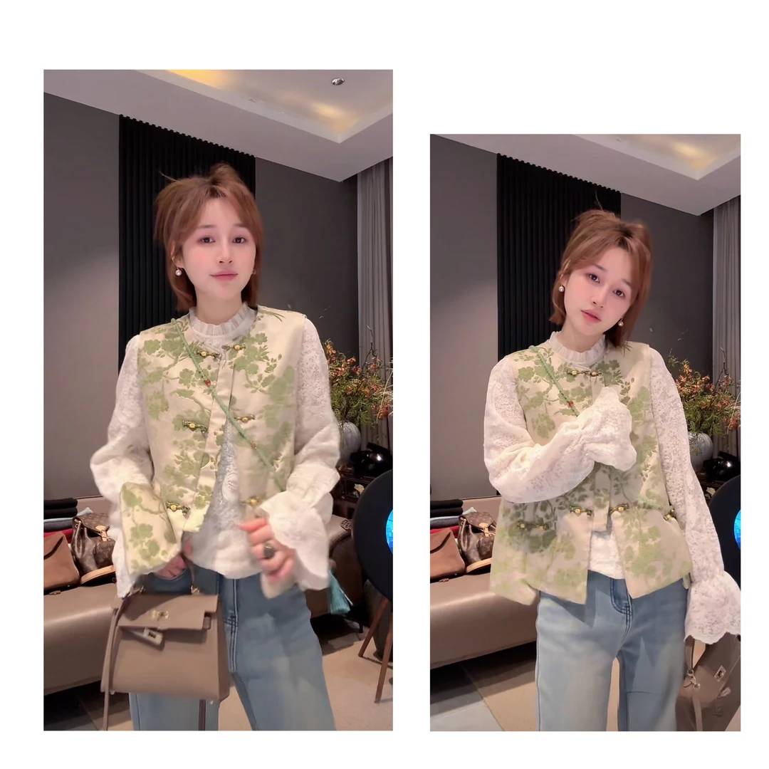 《新品首发》设计感轻奢秋冬提花立领马甲