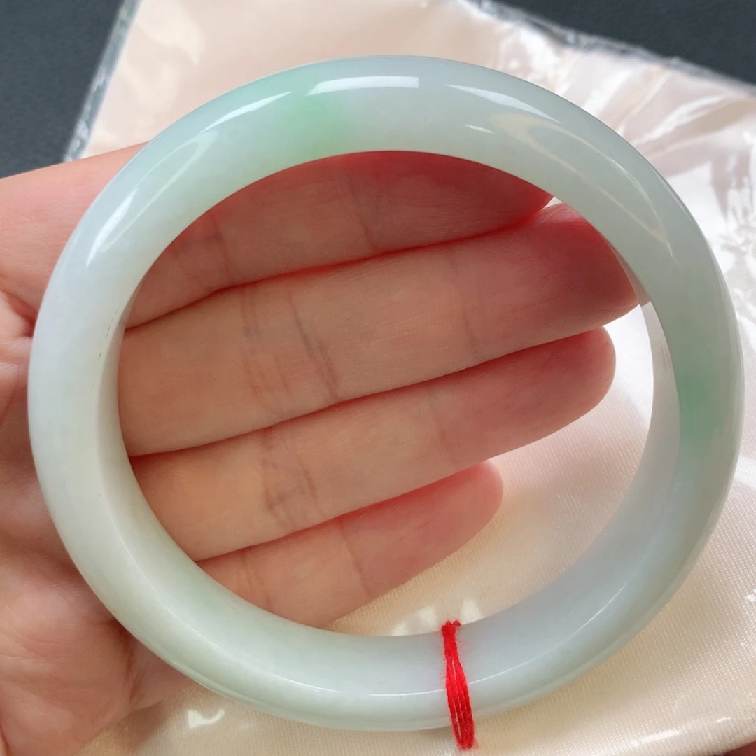 翡翠手镯未镶嵌63正