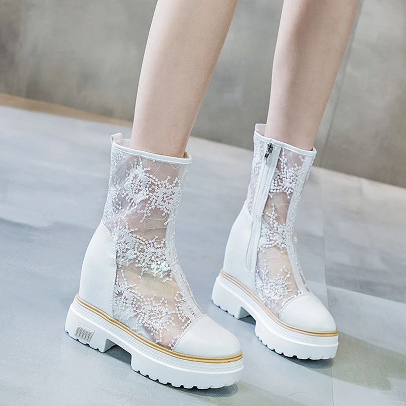 白色镂空靴子女夏天薄款透气高筒显瘦内增高10cm凉靴网面马丁靴潮