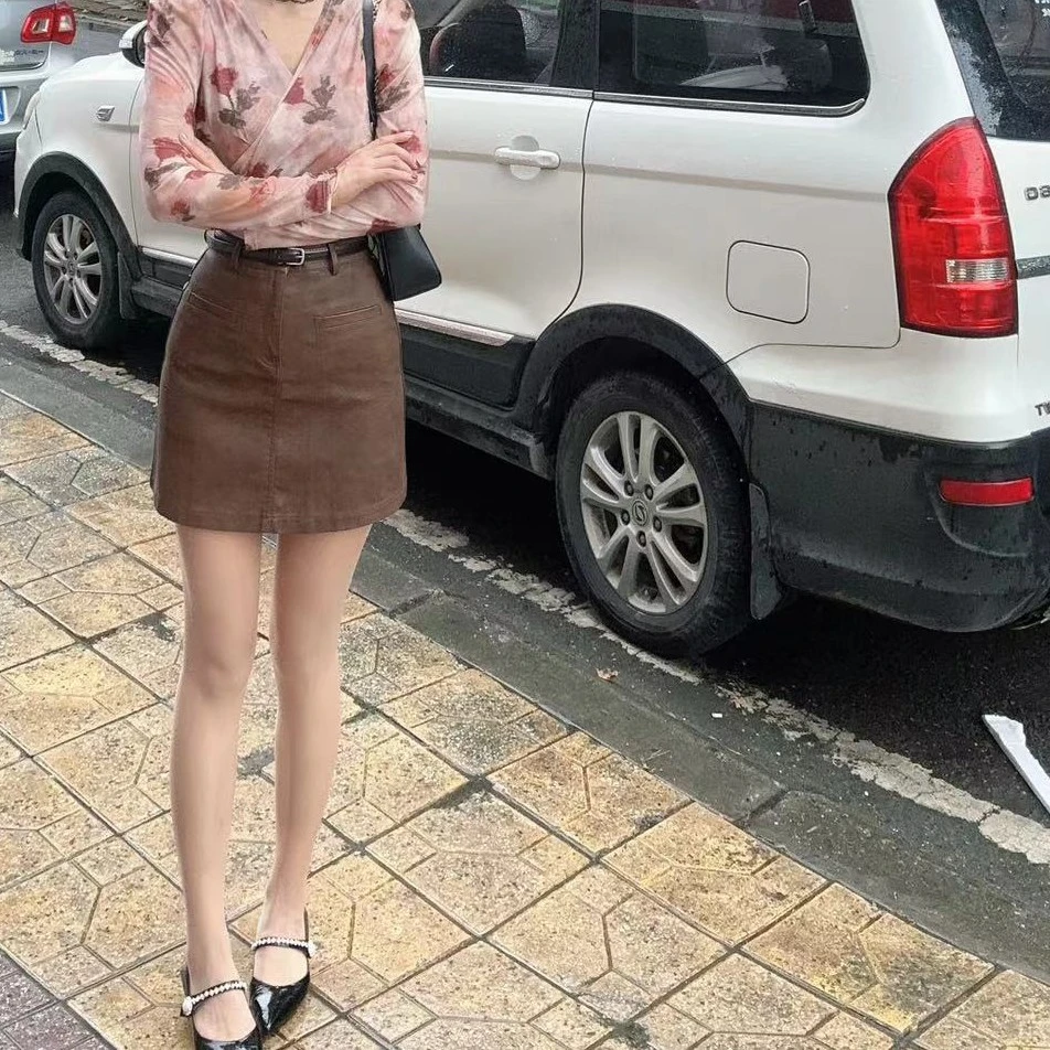雪琴女装洋气美拉德皮裙