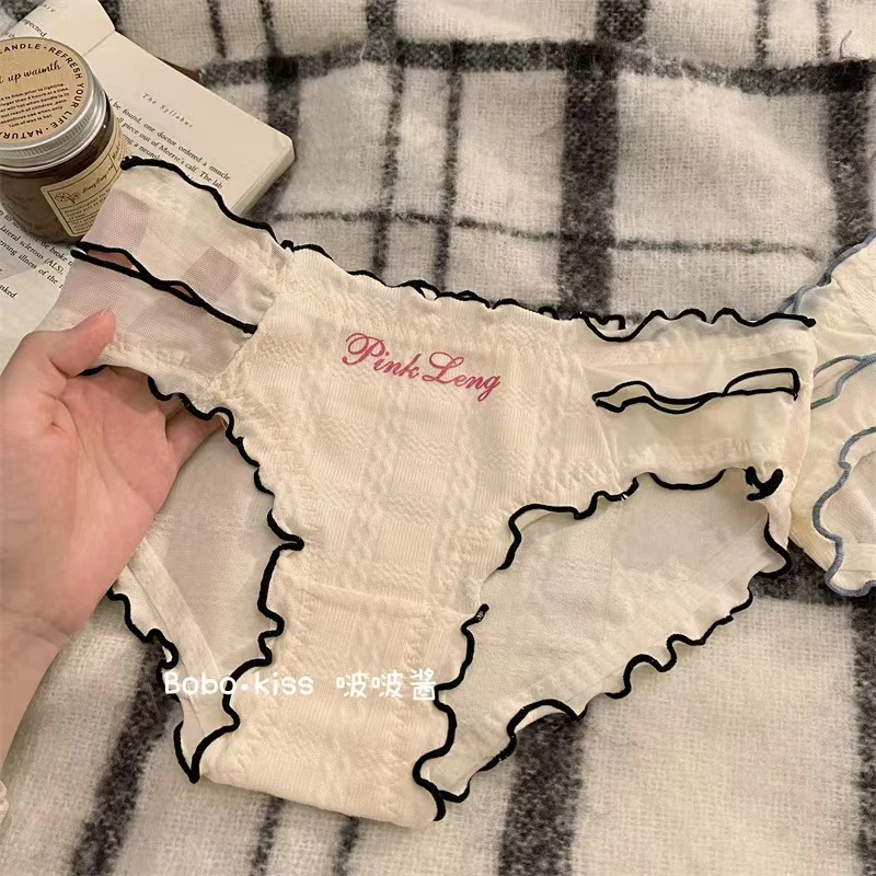 日系纯欲少女风内裤女透气2024新款中腰镂空三角裤舒适