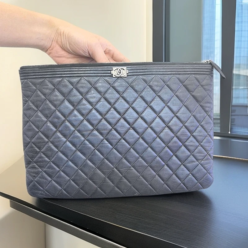 95新 Chanel/香奈儿 香奈儿21开手拿包 10611653女包