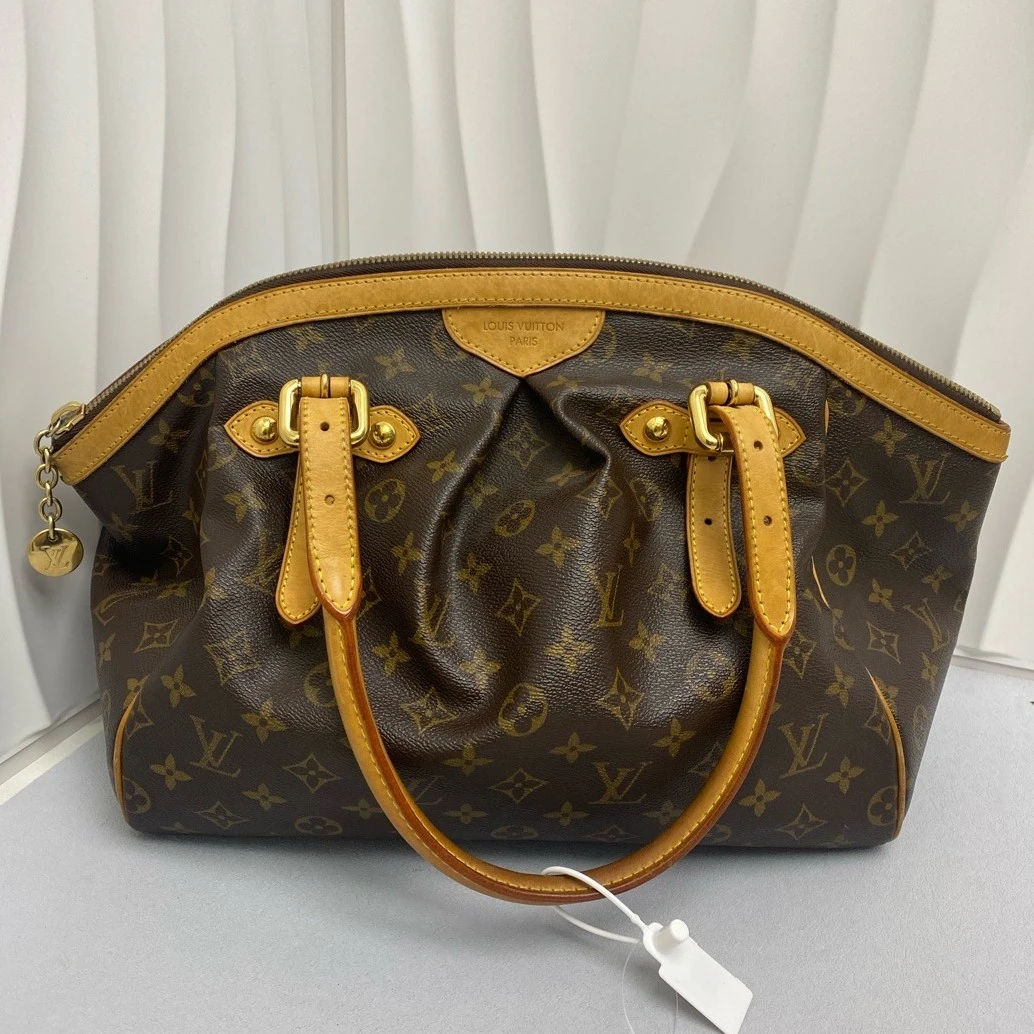 95新 LouisVuitton/路易威登 LV路易威登  饺子包 手提包8232136