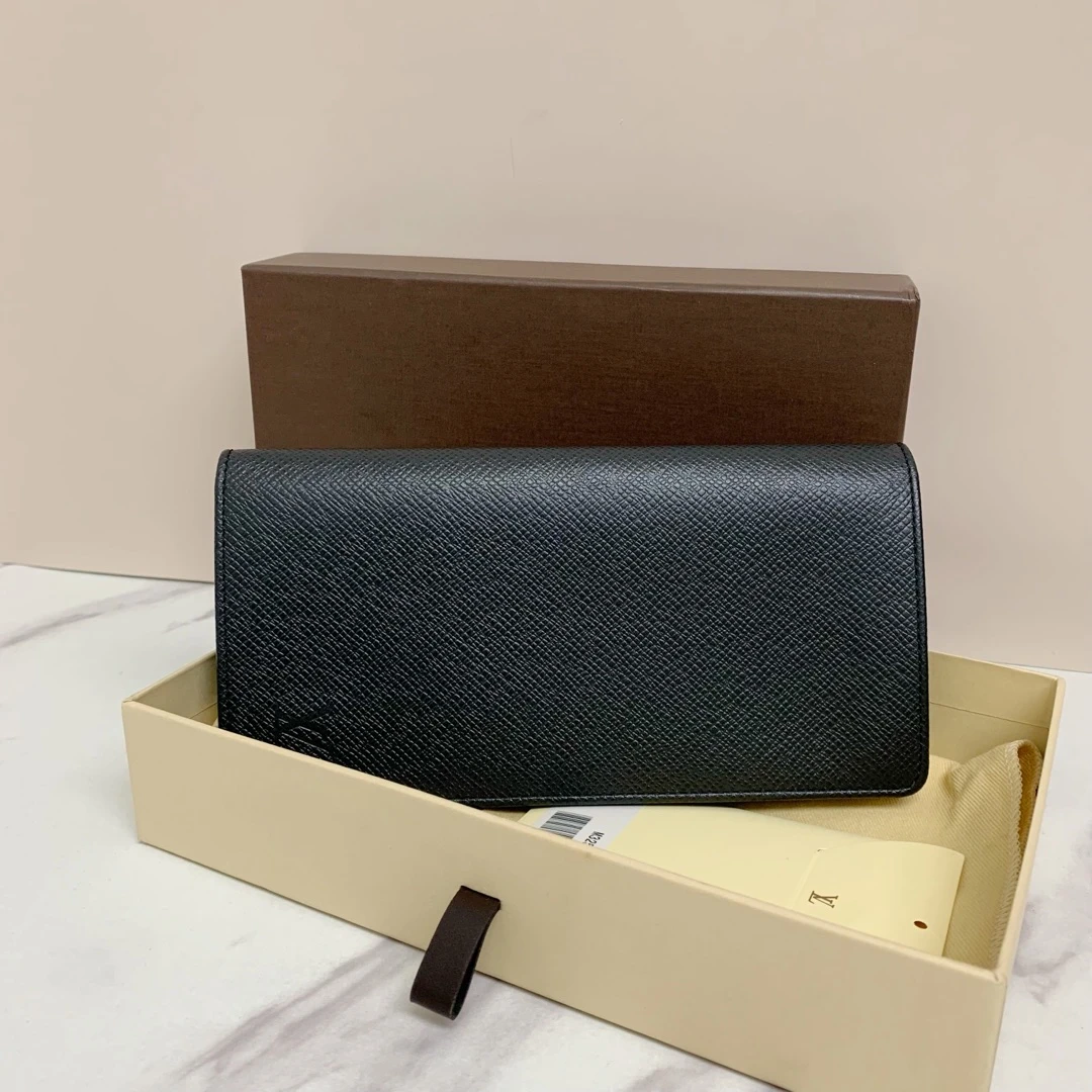 95新 LouisVuitton/路易威登 LV 黑色 长款 对折 钱包 8276162