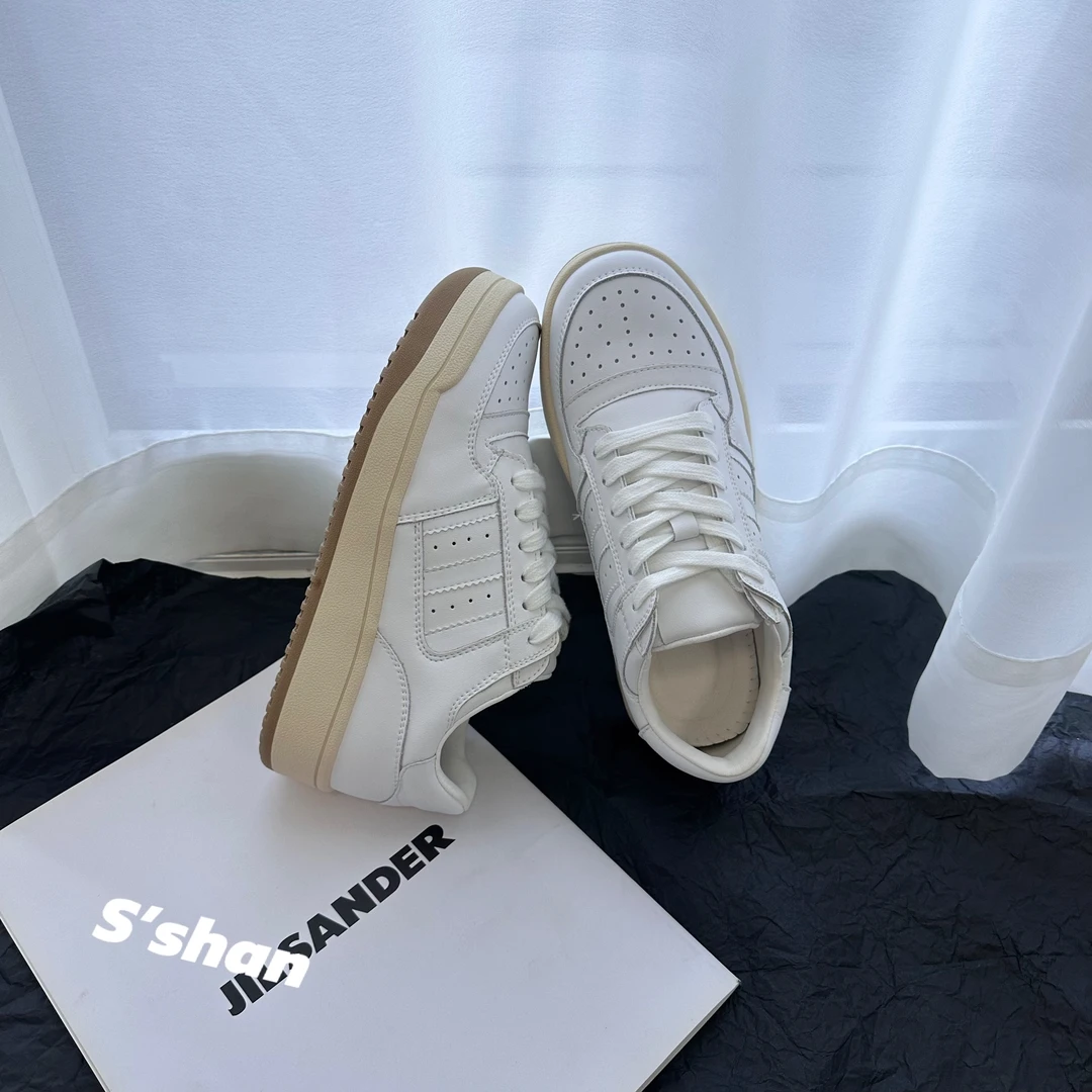 【闪闪】欧货女鞋厚底经典小白鞋高能感运动板鞋滑板鞋子女真皮休闲