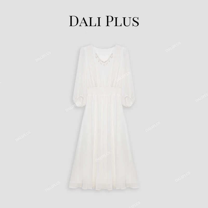 DALI PLUS高档法式仙气精美白色流苏钉珠长款连衣裙-D4KK0090-1