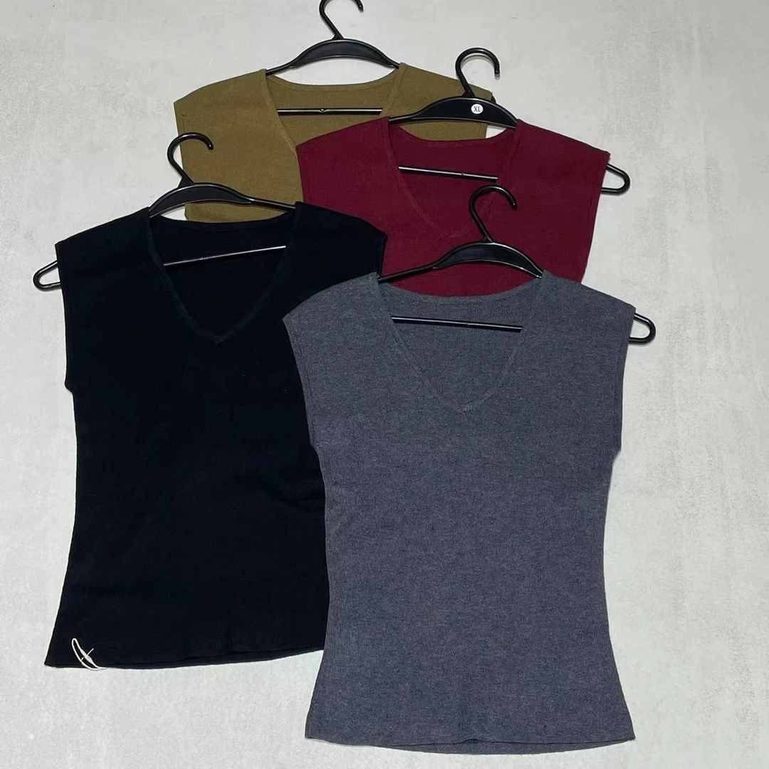 【NO退NO换】鑫燃KIKI 简约纯色百搭v领针织打底衫  2417 KIKI