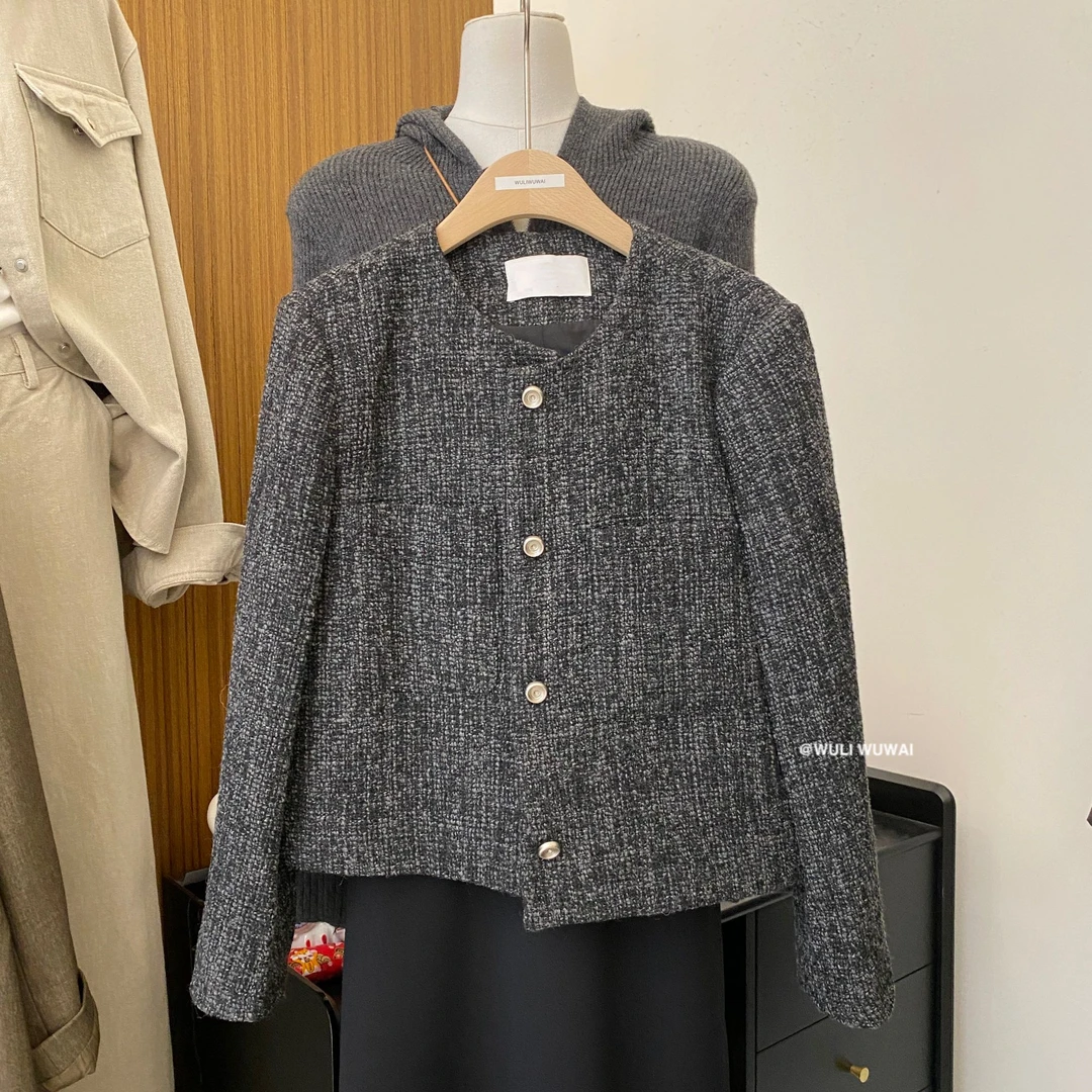 【NO退NO换】鑫燃KIKI 羊毛小香风高级感显瘦外套 62052 WU （F）