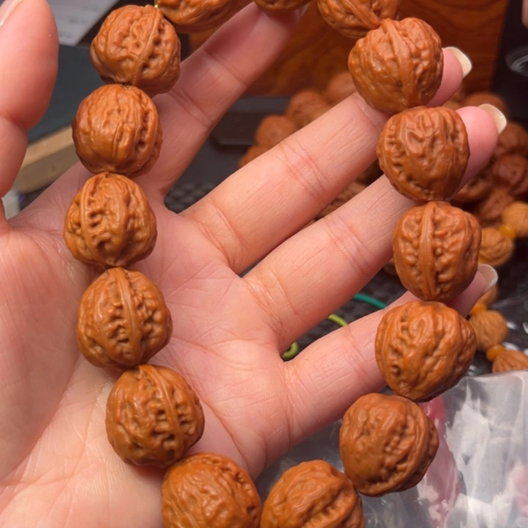 【闪购商品】文玩核桃吊坠爱***沙