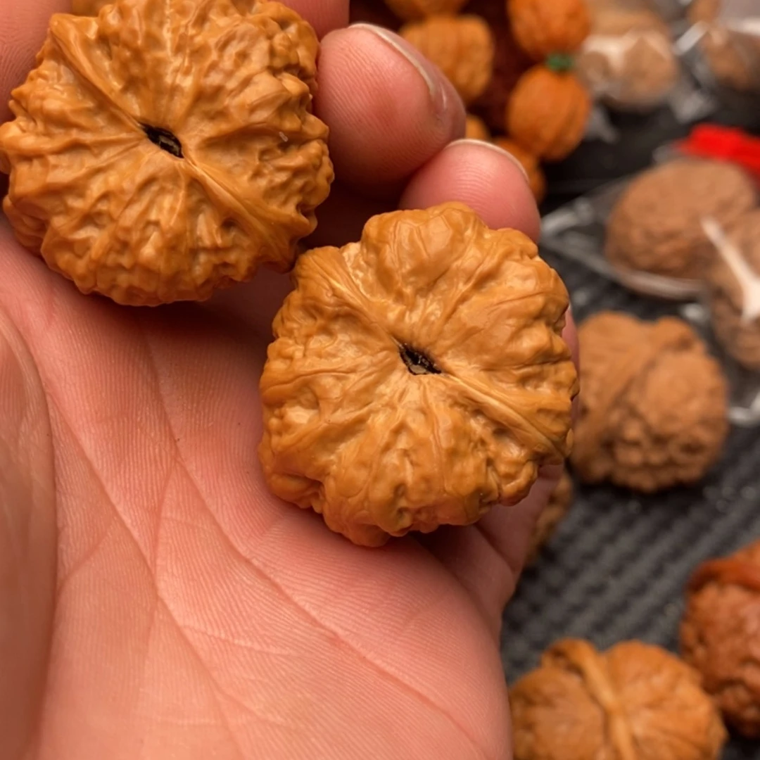 【闪购商品】文玩核桃吊坠宝*