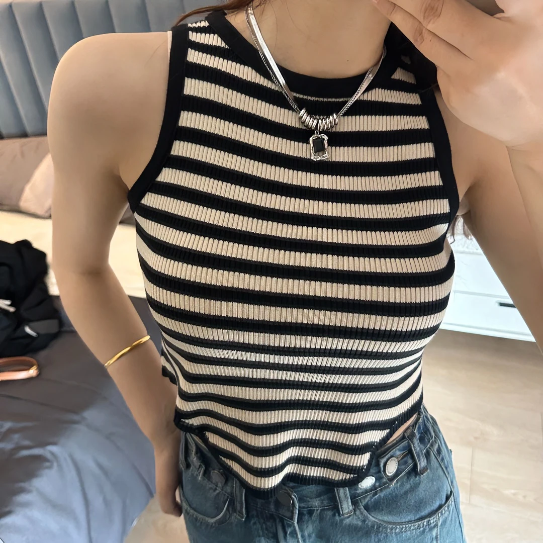 针织小吊带背心女夏季新款设计感外穿短款内搭上衣女