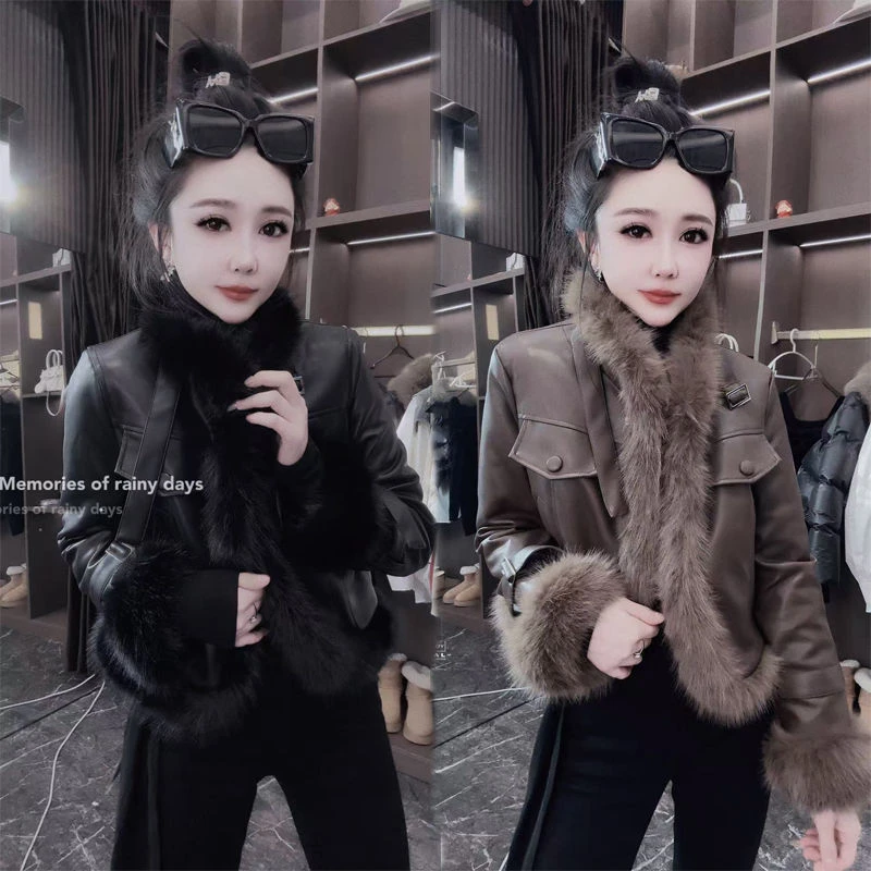 网红爆款2025冬季新款韩版加棉PU皮衣夹克外套女仿真毛领洋气棉服
