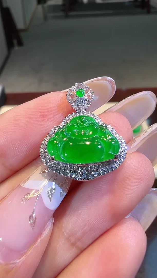 【闪购商品】翡翠吊坠(不含链)18K金镶嵌翡翠