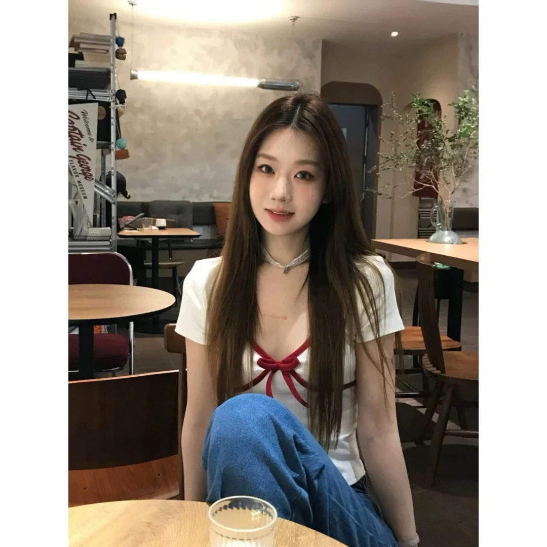 法式bm风纯欲风v领短袖t恤女夏季小个子收腰温柔系甜辣妹短款上衣