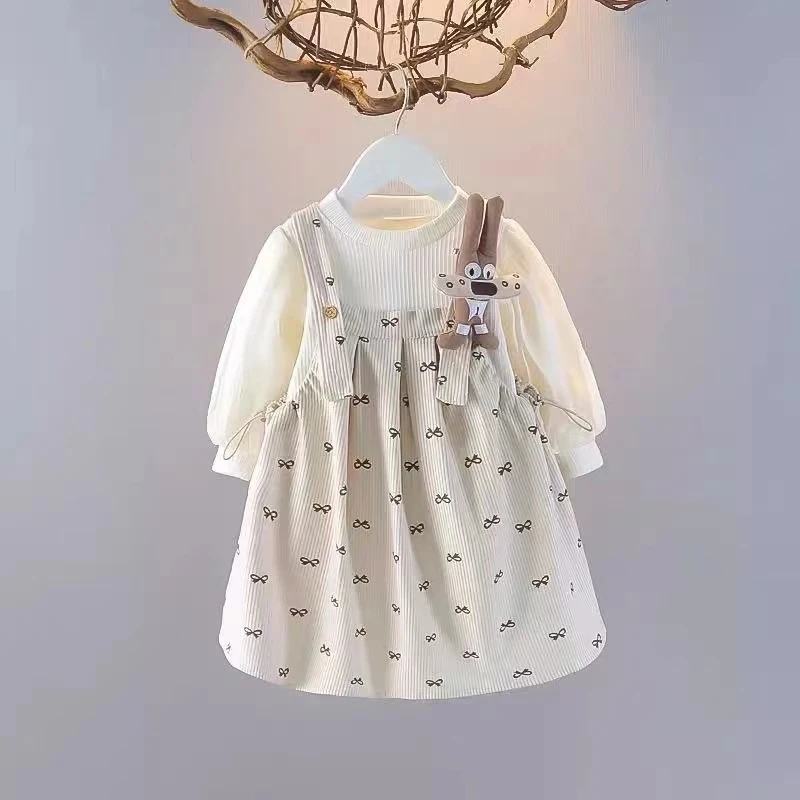 女童中小童宝宝女孩休闲秋季新款兔子玩偶蝴蝶结连衣裙两件套套装