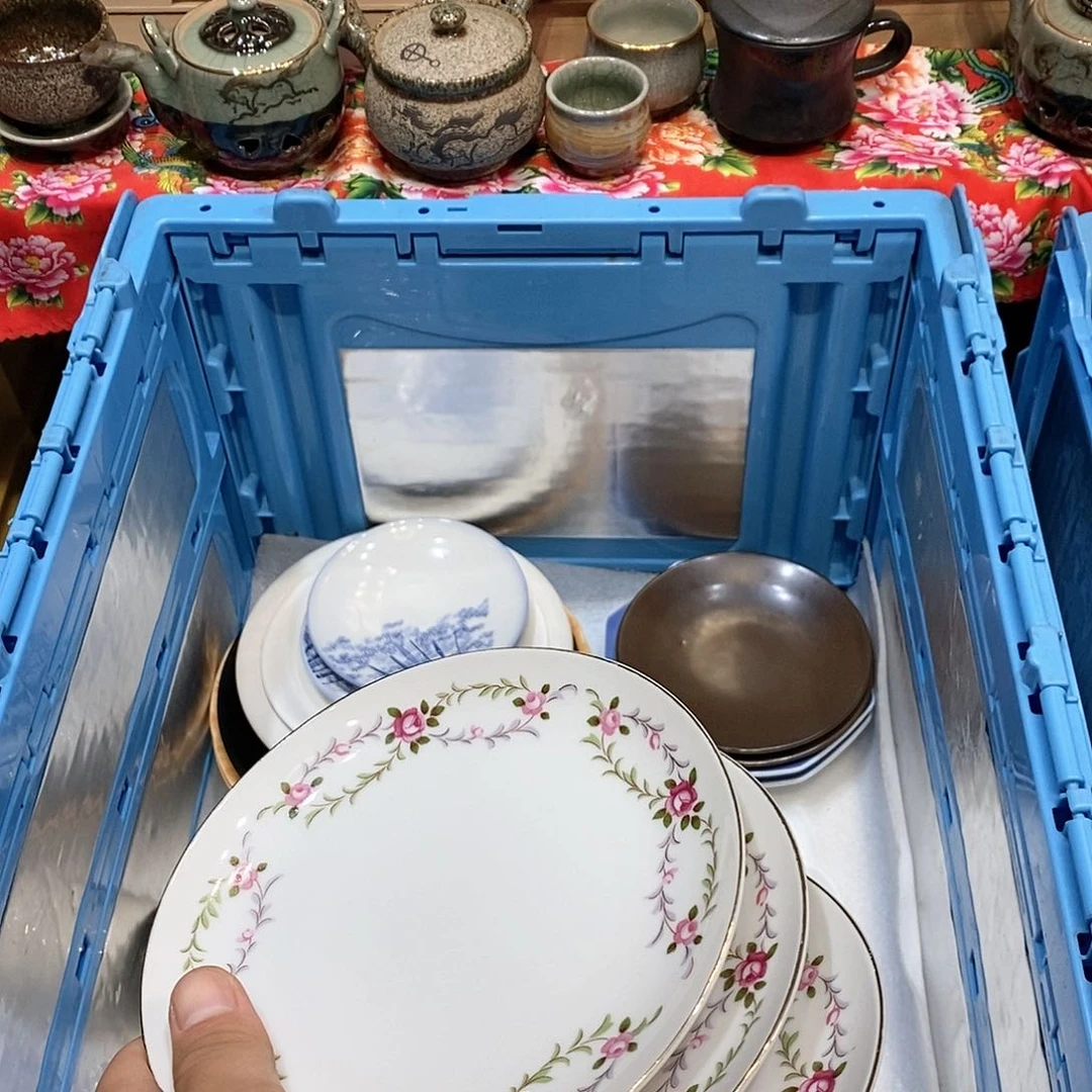 瓷片❤️***是哈哈哈哈哈哈哈哈