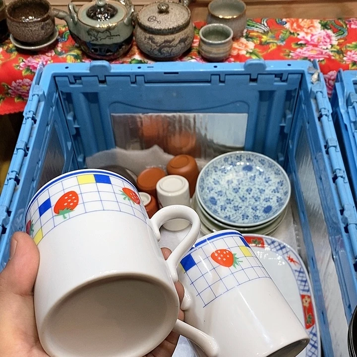 瓷片兔*是哈哈哈哈哈哈哈哈