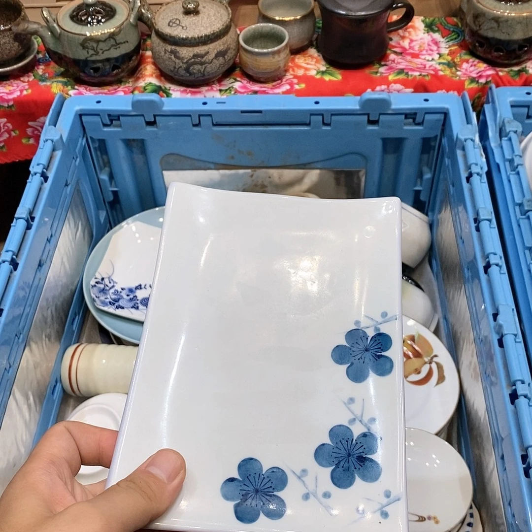 瓷片黑****猫哈哈哈哈哈哈哈哈