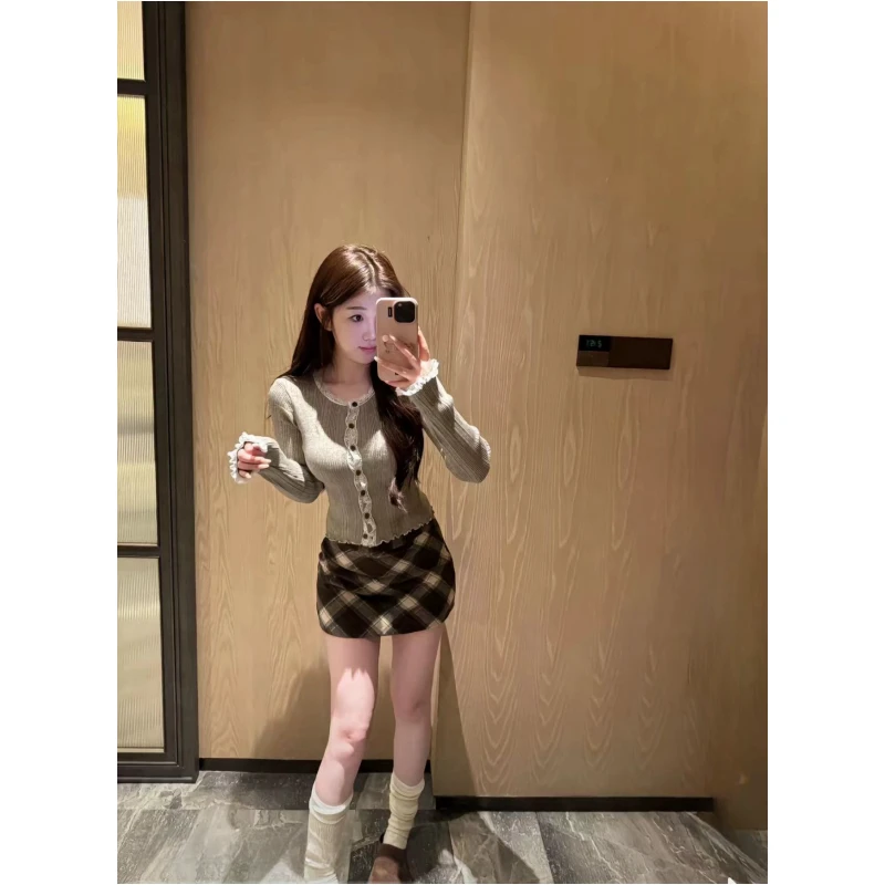 一只雪雪【蓝调风车】新款秋季气质清纯百搭长袖花边拼接针织上衣