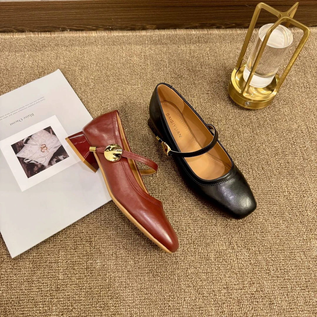 3cm平底复古温柔单鞋2025秋季新款方头浅口百搭女鞋软底玛丽珍鞋