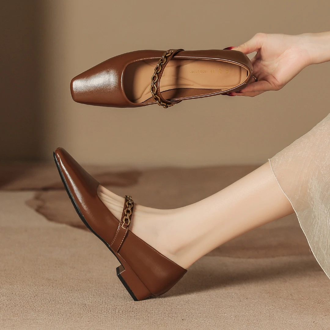 3cm复古软皮软底百搭方头浅口玛丽珍链条小皮鞋女2024年秋季新款