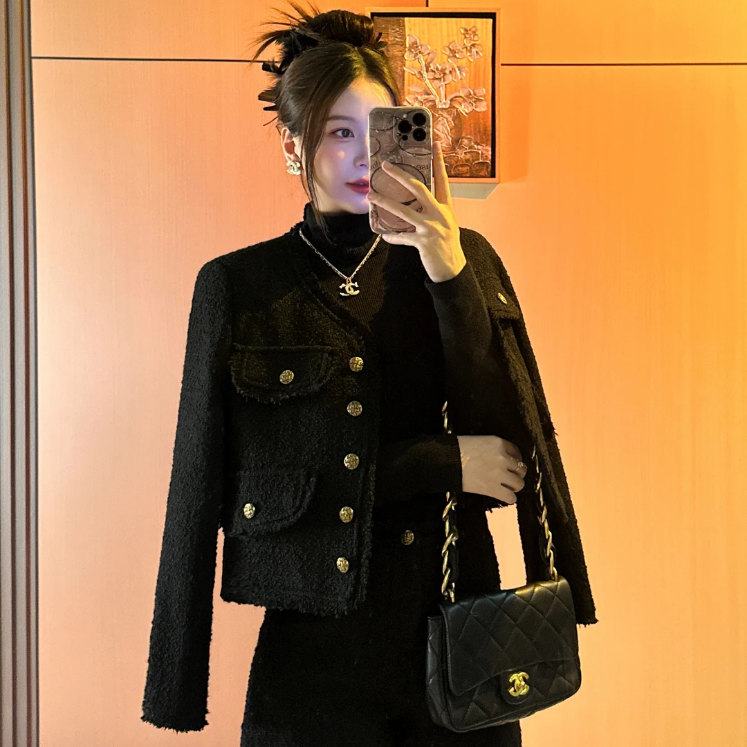 秋冬新款洋气经典百搭黑色小香风加厚气质羽绒服外套