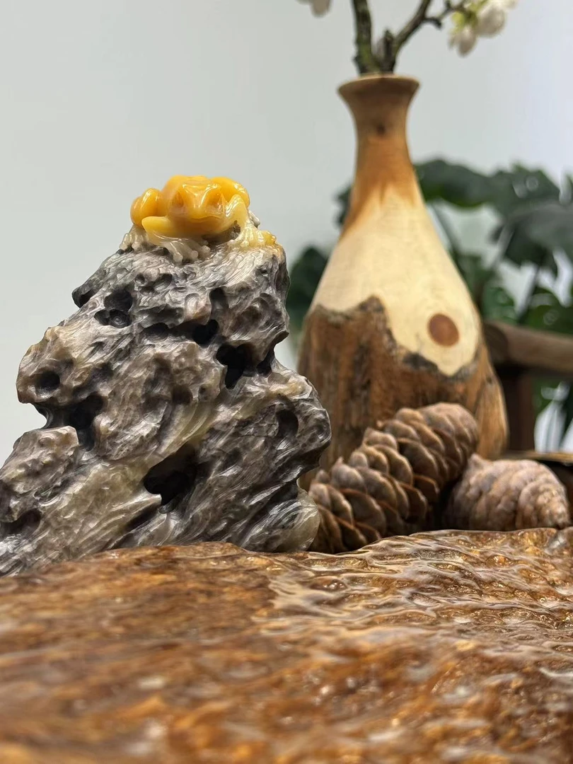 【精诚所至】雨林金蛙寿山石文创手工雕刻艺术品摆件盘完把玩茶宠