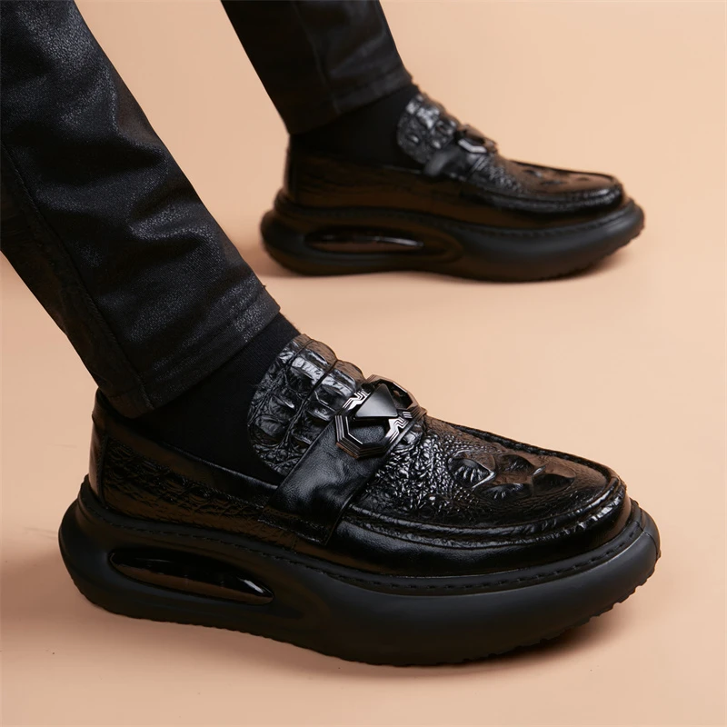 男鞋痞帅新款一脚蹬商务正装男士英伦鳄鱼纹增高厚底潮流懒人鞋子